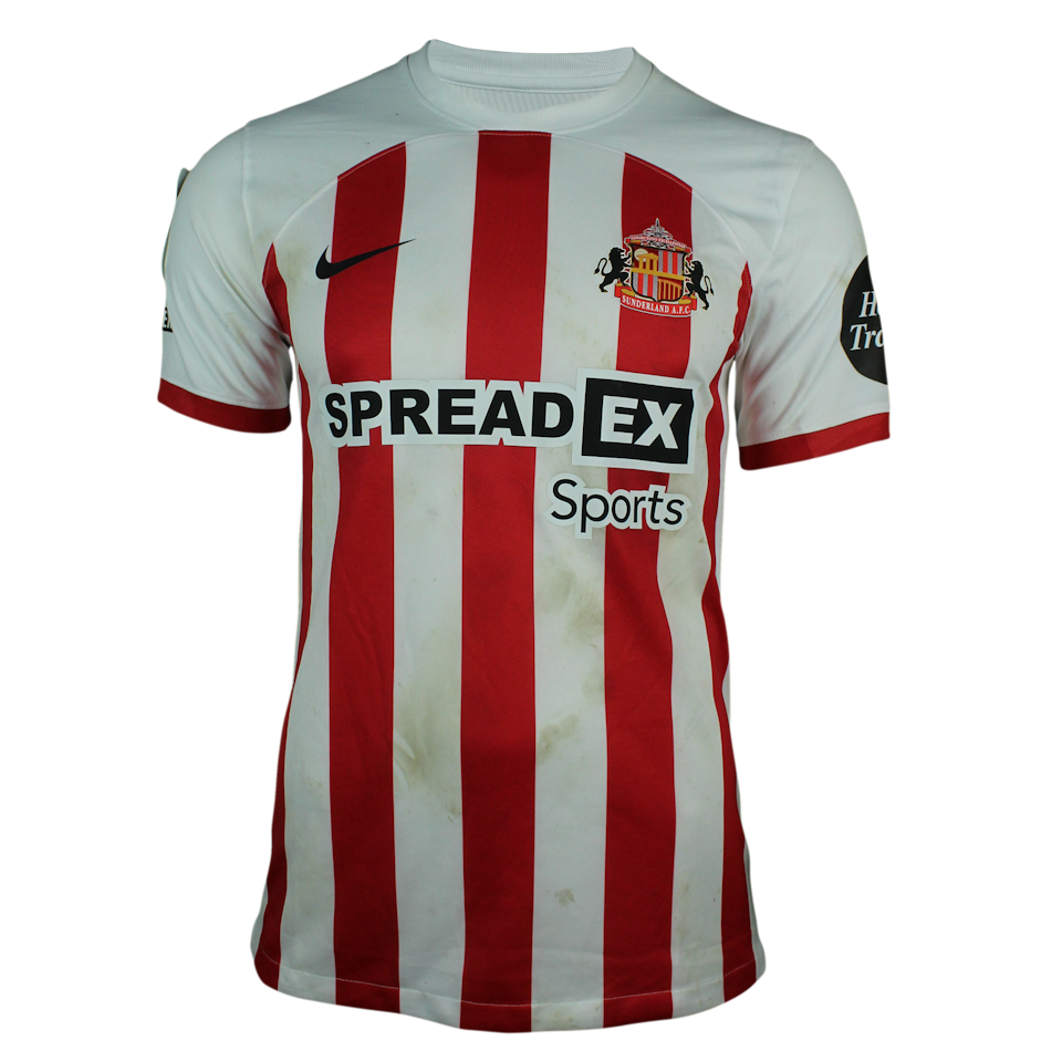 Trai Hume Sunderland shirt