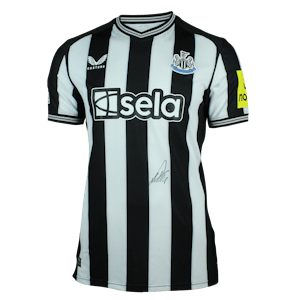 Alexander Isak Newcastle United shirt