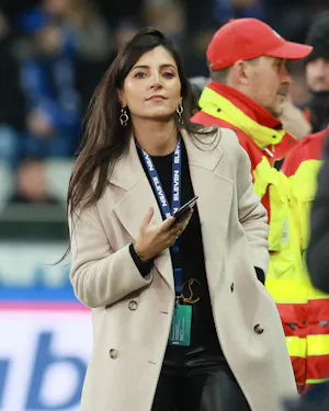 Beleef een match in het spoor van Séverine Parlakou (2P)