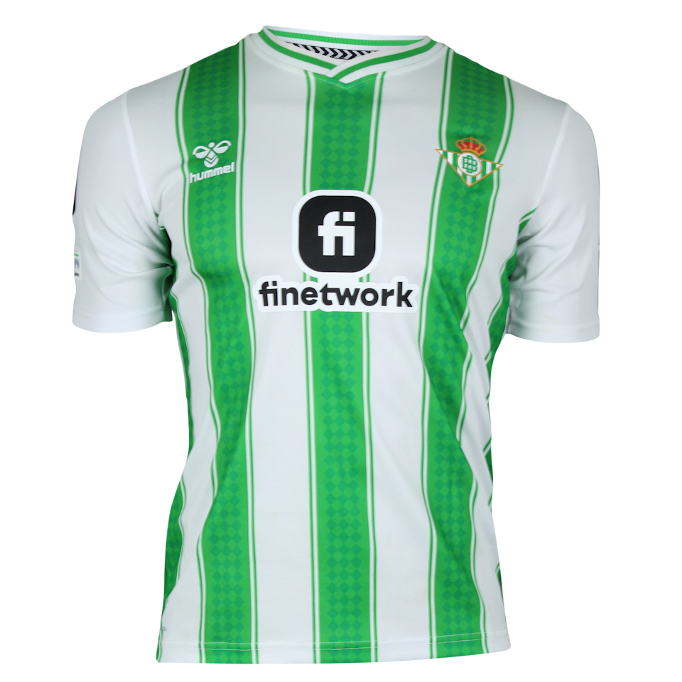  Andrés Guardado  Real Betis shirt