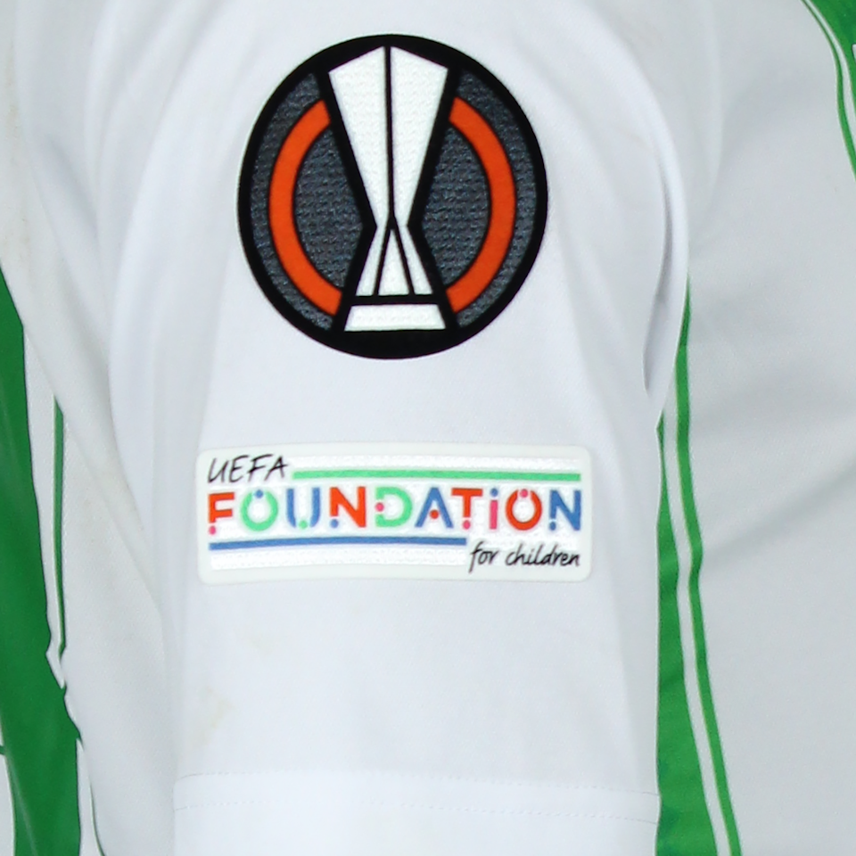  Andrés Guardado  Real Betis shirt