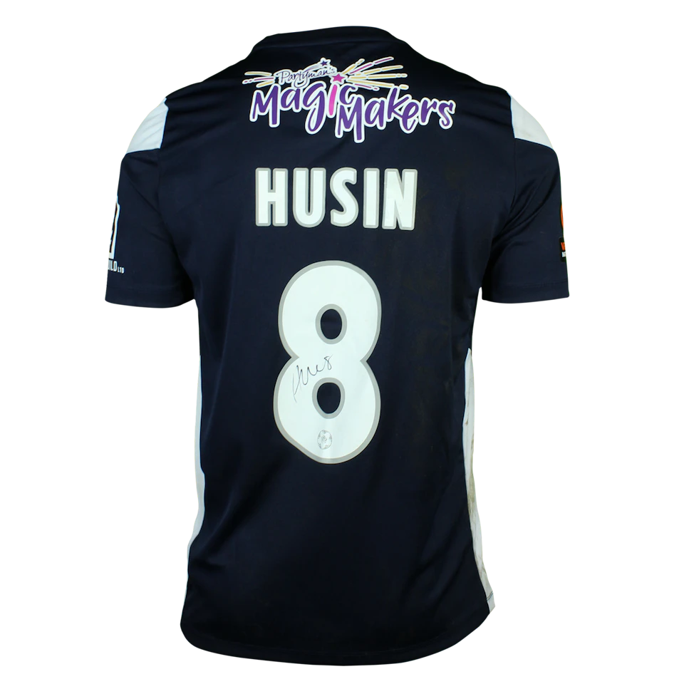 Noor Husin Southend United camisa.
