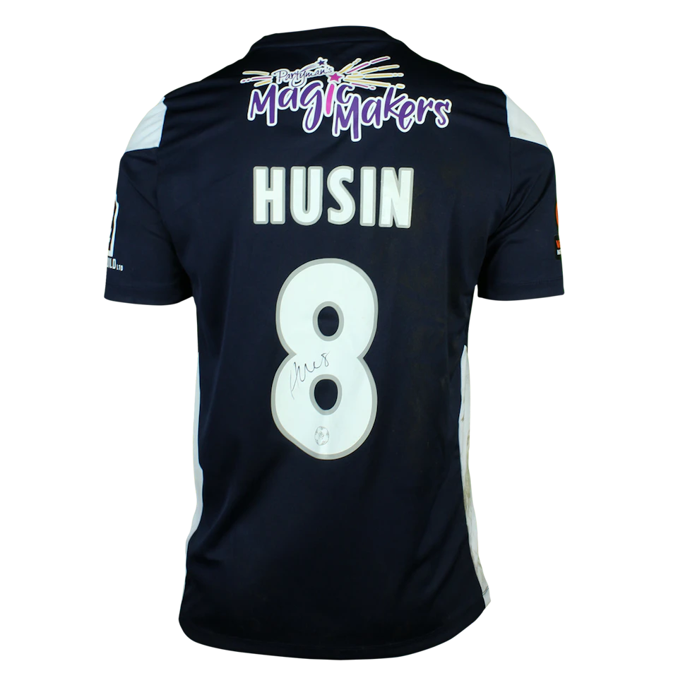 Noor Husin Southend United camisa.