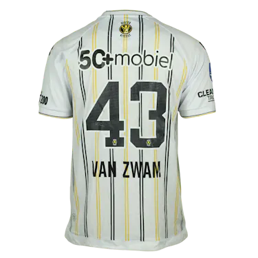 Giovanni van Zwam Vitesse shirt
