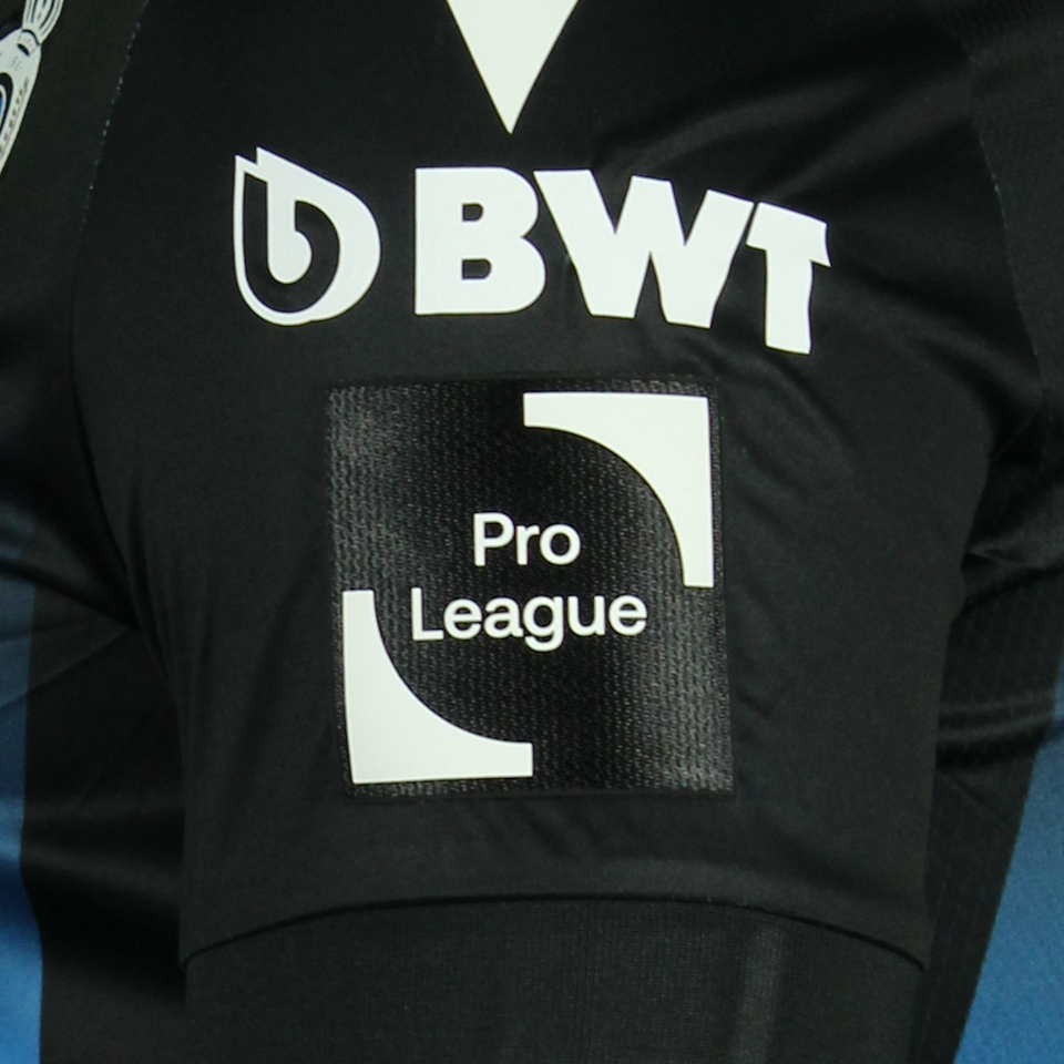 Igor Thiago Nascimento Rodrigues Club Brugge shirt