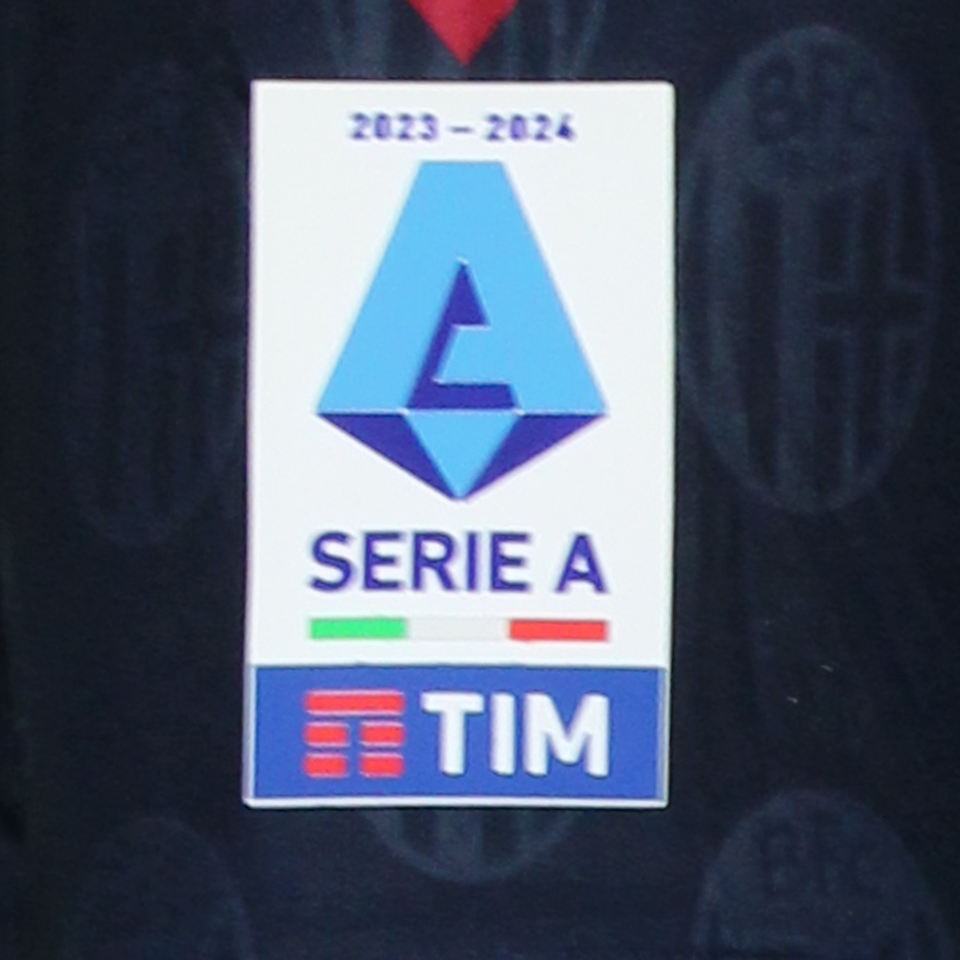Sam Beukema Bologna Fc 1909 shirt