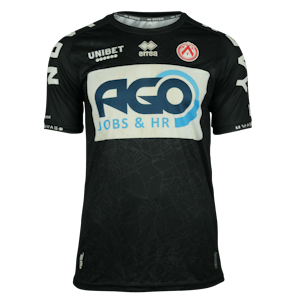 Tom Vandenberghe KV Kortrijk shirt