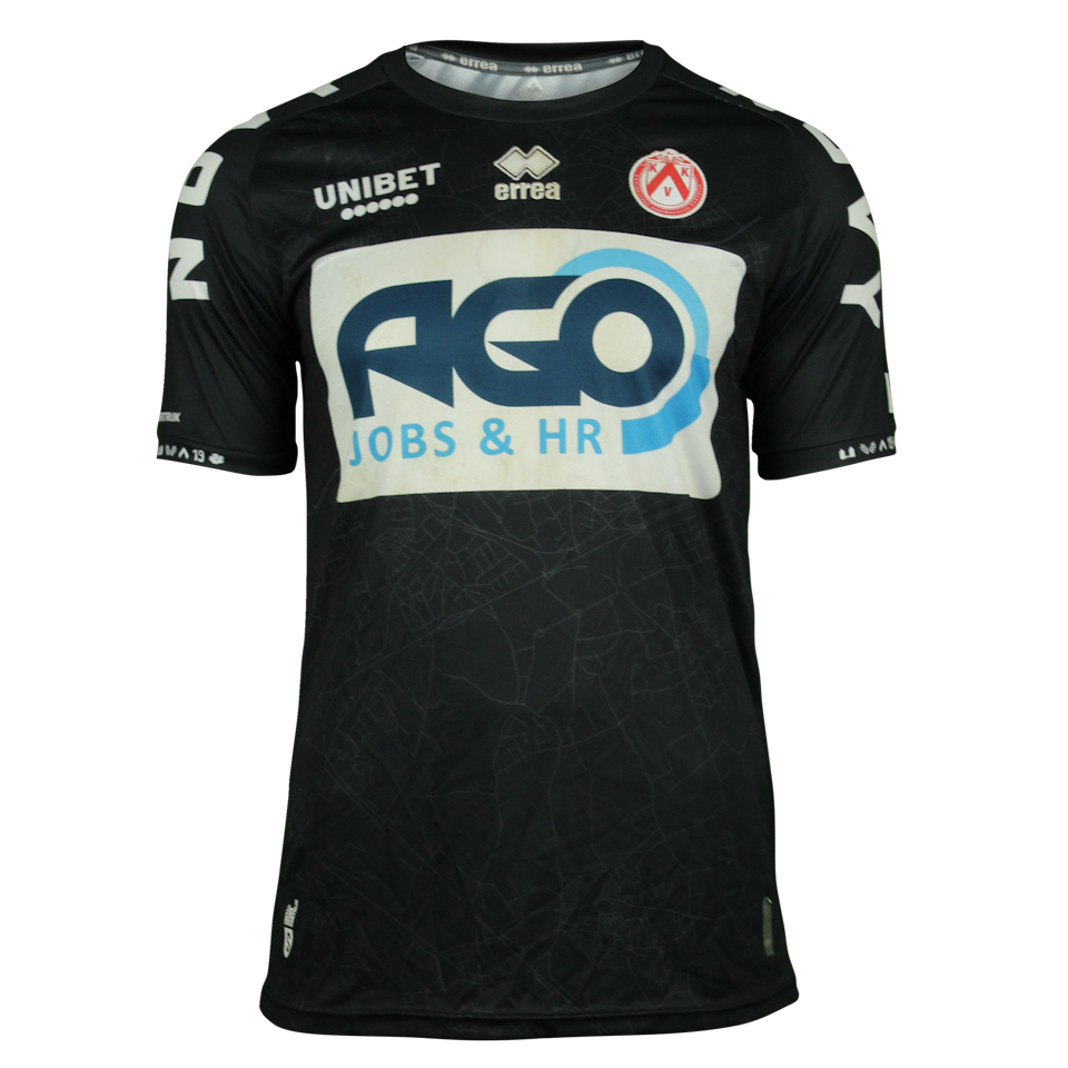 Tom Vandenberghe KV Kortrijk shirt