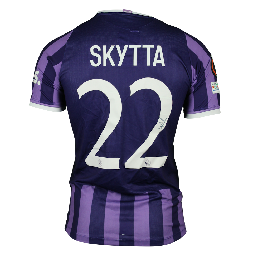 Naatan Skyttä Toulouse FC shirt