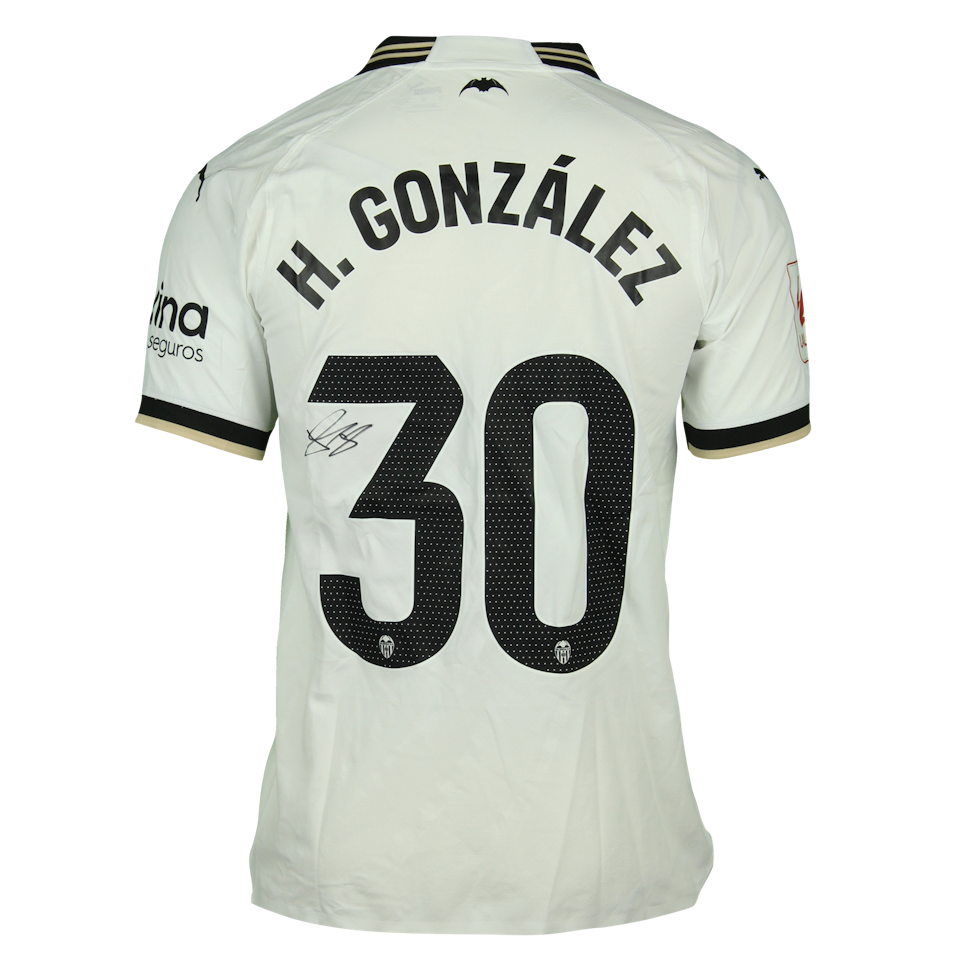 Hugo González