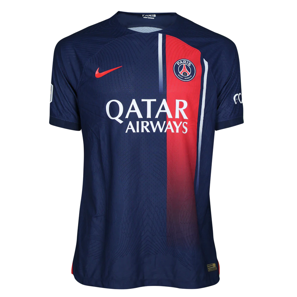 来自Paris Saint-Germain的Kylian Mbappé球衣