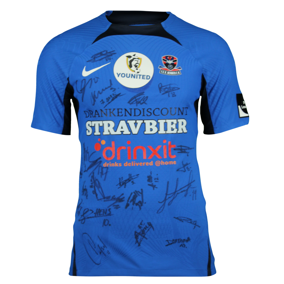 Squad Signed Shirt | Jonathan Rowell