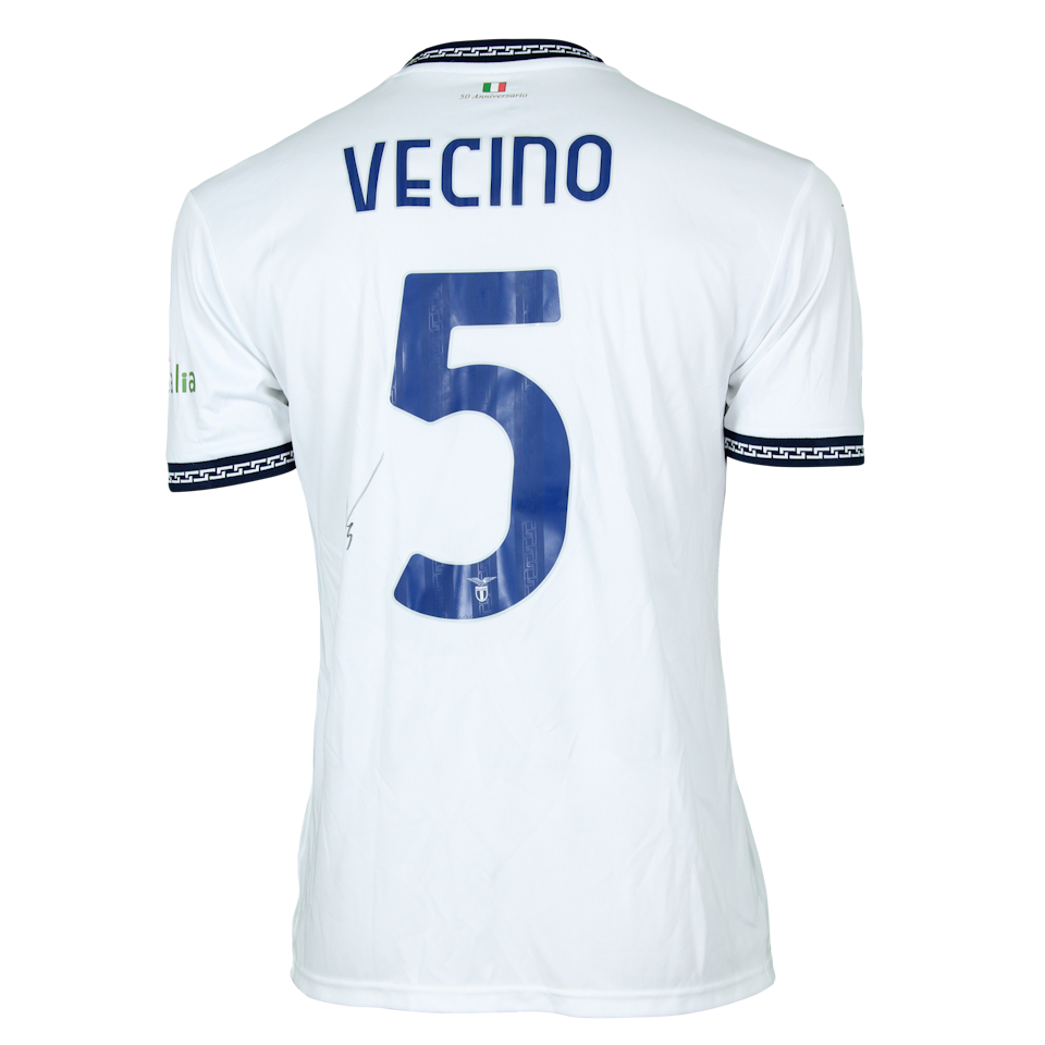 Matías Vecino Falero Lazio camisa.