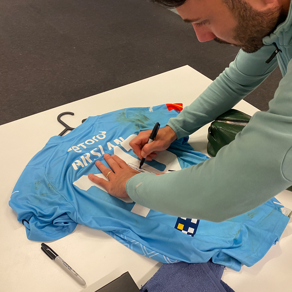 Tolgay Ali Arslan Melbourne City shirt