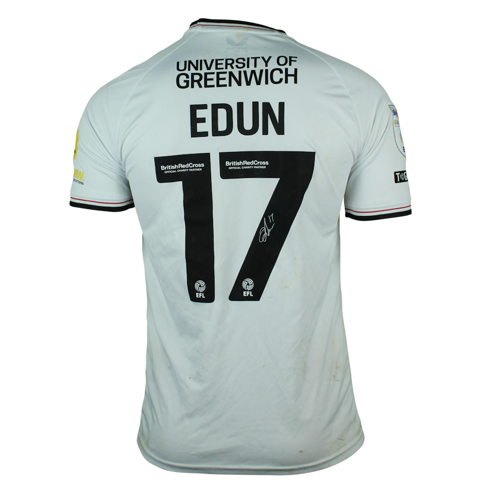Tayo Edun Charlton Athletic shirt