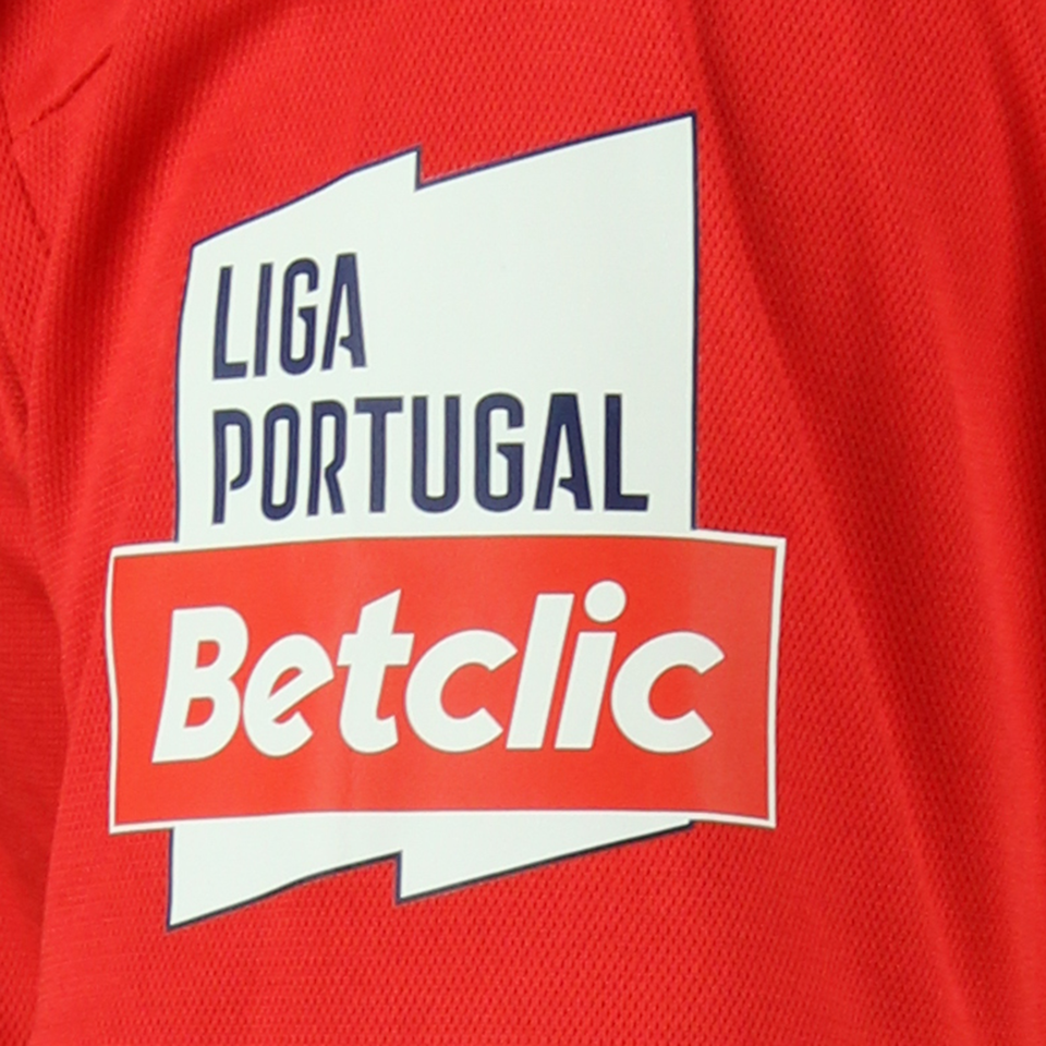 Arthur Mendonça Cabral SL Benfica shirt