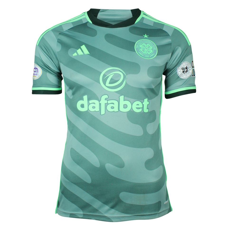 Daizen Maeda Celtic shirt