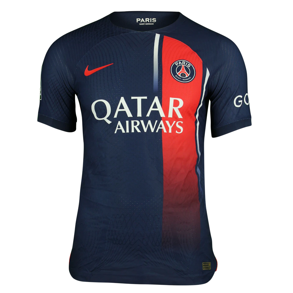 Bradley Barcola Paris Saint-Germain forması