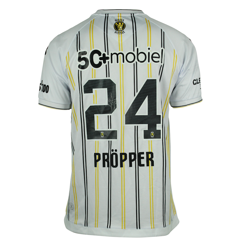 Davy Pröpper Vitesse shirt