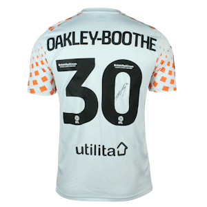 Tashan Oakley-Boothe Blackpool shirt