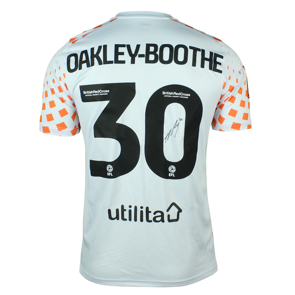 Tashan Oakley-Boothe Blackpool shirt