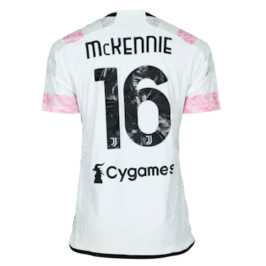 来自Juventus FC的Weston McKennie球衣