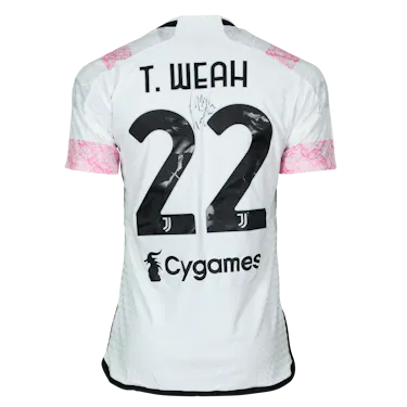 Timothy Weah Juventus FC shirt