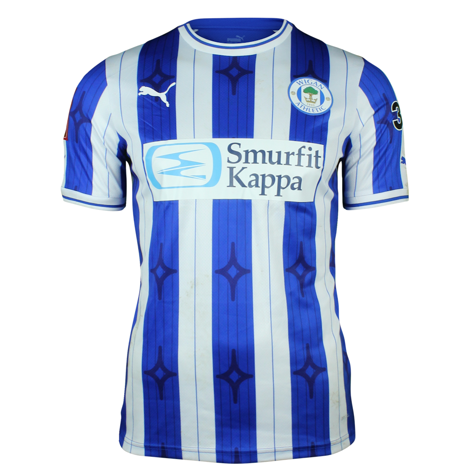 Shirt van Thelo Aasgaard Wigan Athletic
