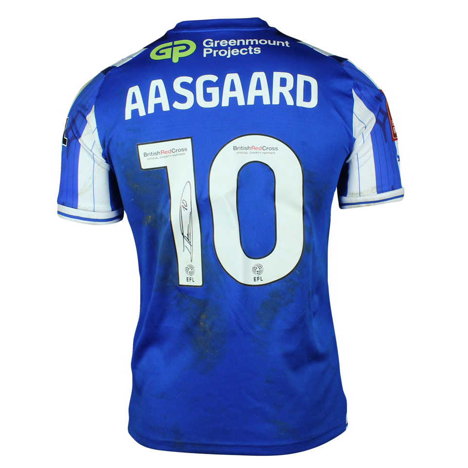 Shirt van Thelo Aasgaard Wigan Athletic