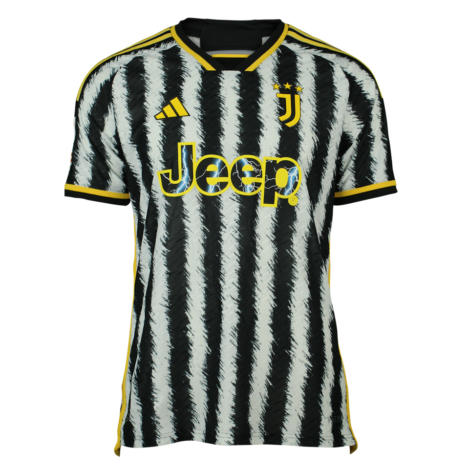 Manuel Locatelli Juventus FC shirt