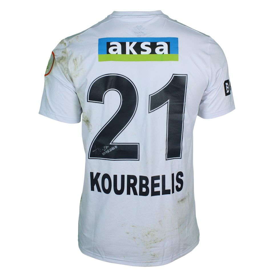 Fatih Karagümrük-Trikot von Dimitrios Kourbelis