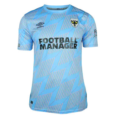 来自AFC Wimbledon的Nik Tzanev球衣