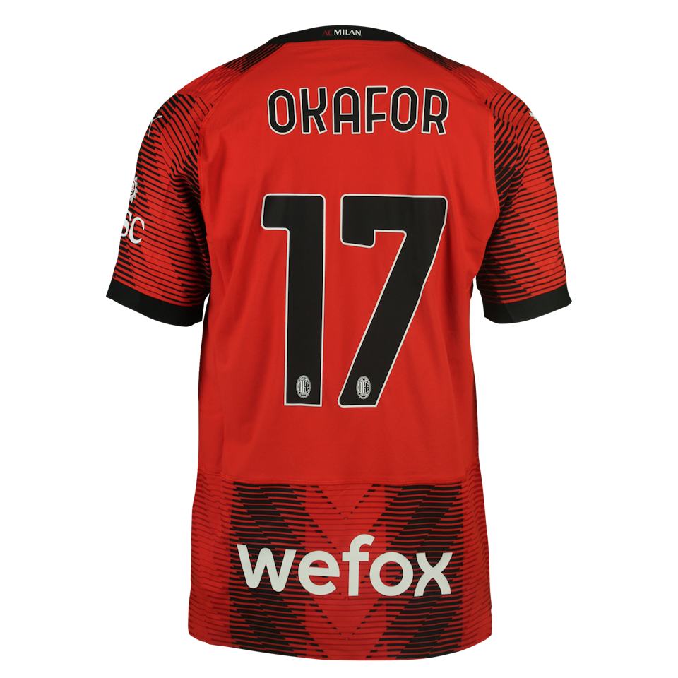 Noah Okafor AC Milan forması