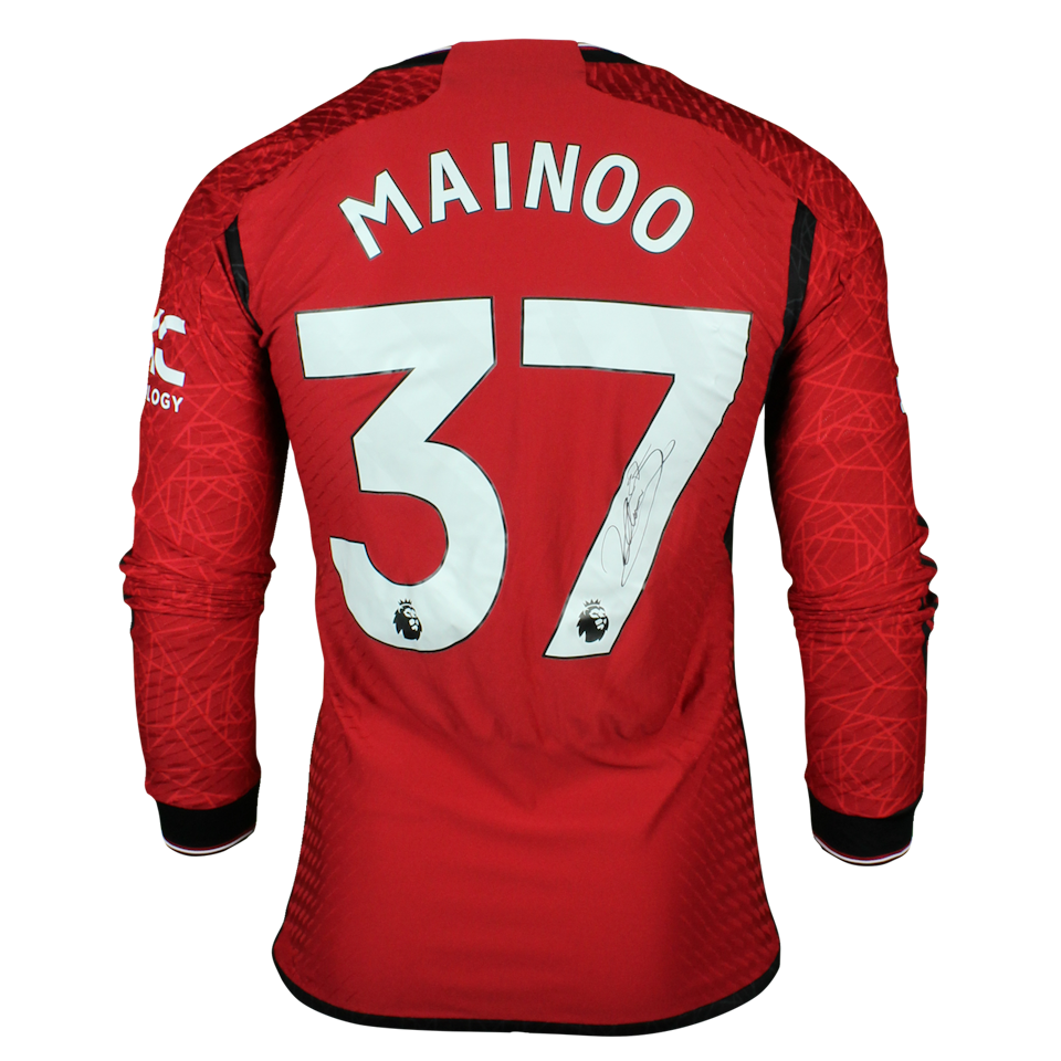 Kobbie Mainoo Manchester United shirt