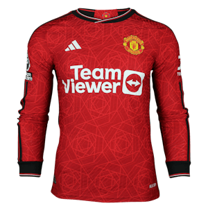 Kobbie Mainoo Manchester United shirt