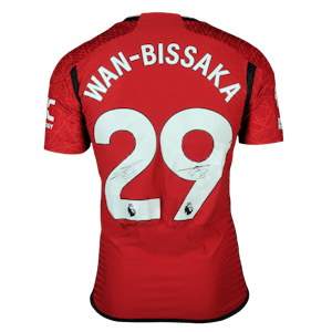 Aaron Wan-Bissaka Manchester United forması