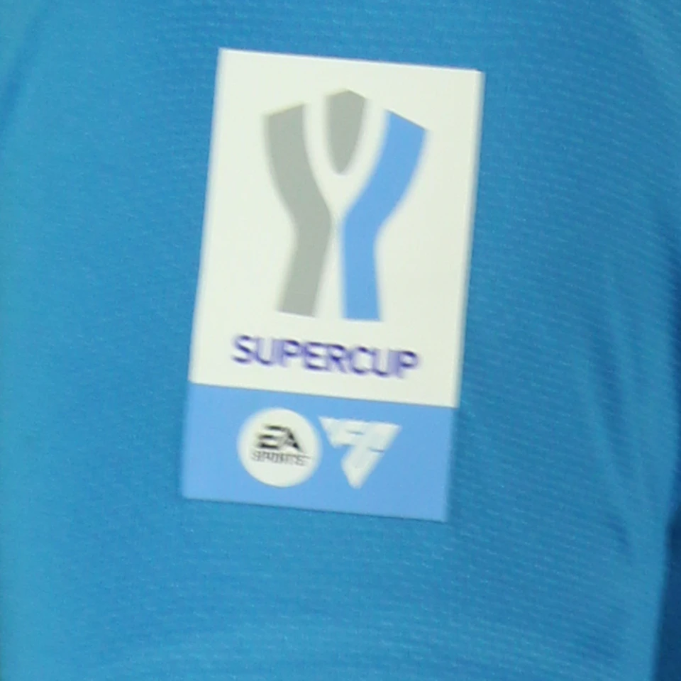 来自SSC Napoli的Khvicha Kvaratskhelia球衣