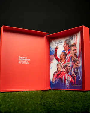 来自Atlético de Madrid的Antoine Griezmann球衣