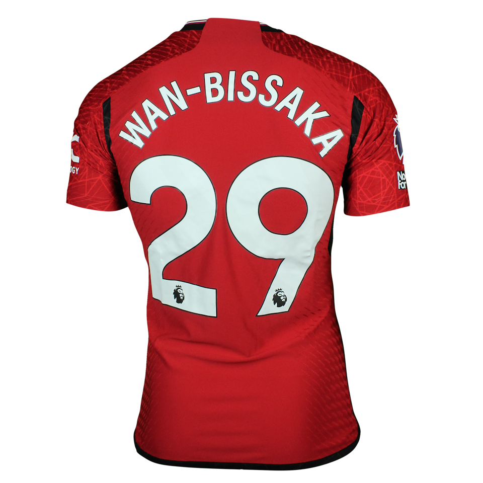 Aaron Wan-Bissaka Manchester United shirt