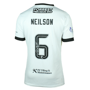 Lewis Neilson Partick Thistle forması