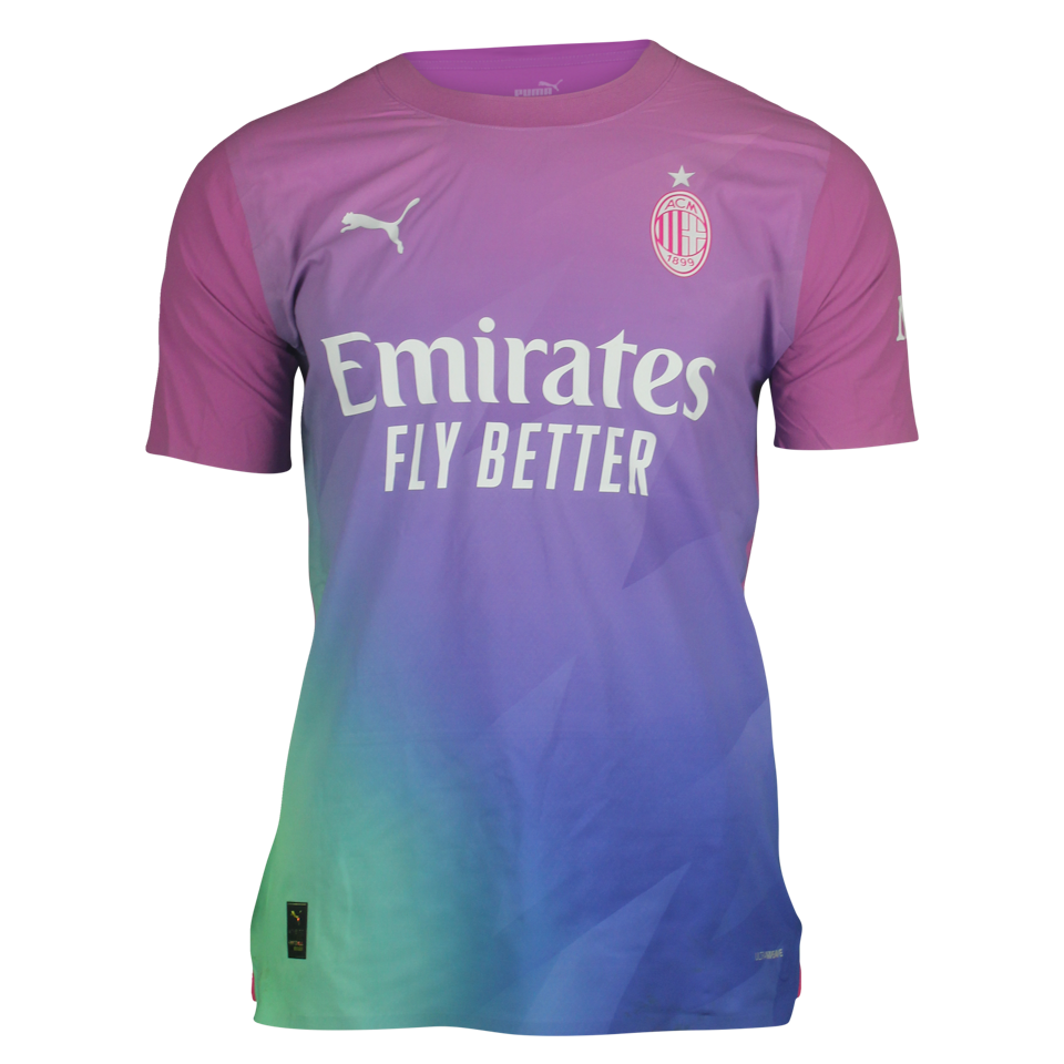 Christian Pulisic AC Milan jersey