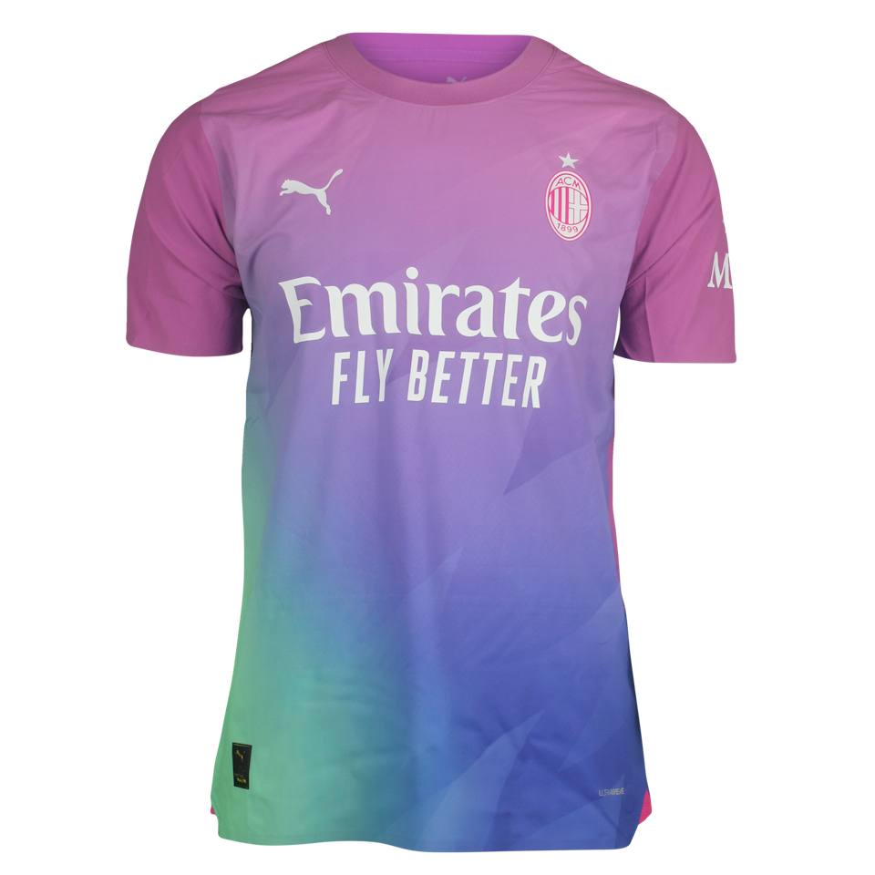 Yunus Musah AC Milan shirt