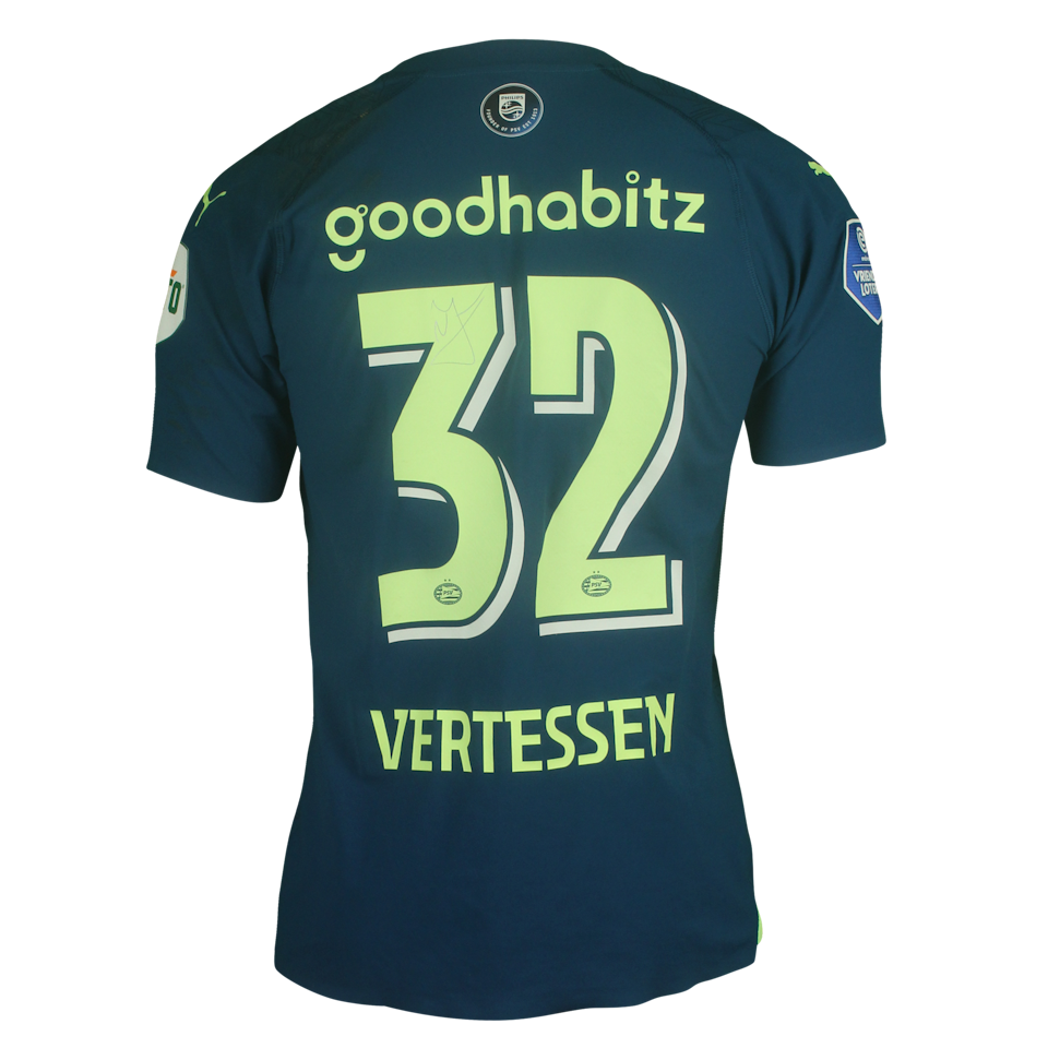 Yorbe Vertessen PSV shirt