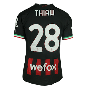 AC Milan 팀의 Malick Thiaw 셔츠
