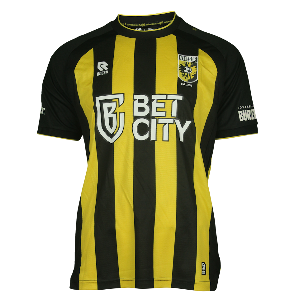 Thomas Buitink 30 Shirts x 30 Days shirt