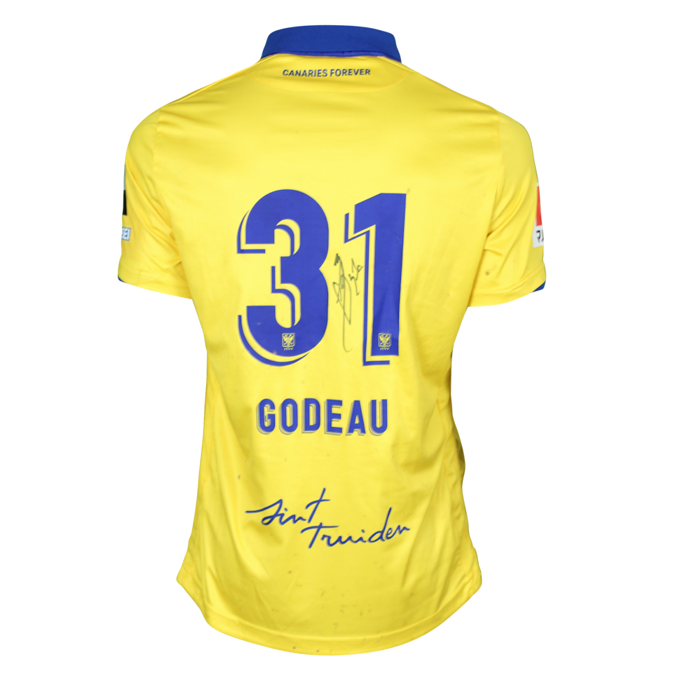 Bruno Godeau STVV shirt