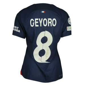 Paris Saint-Germain Féminines-Trikot von Onema Grace Geyoro