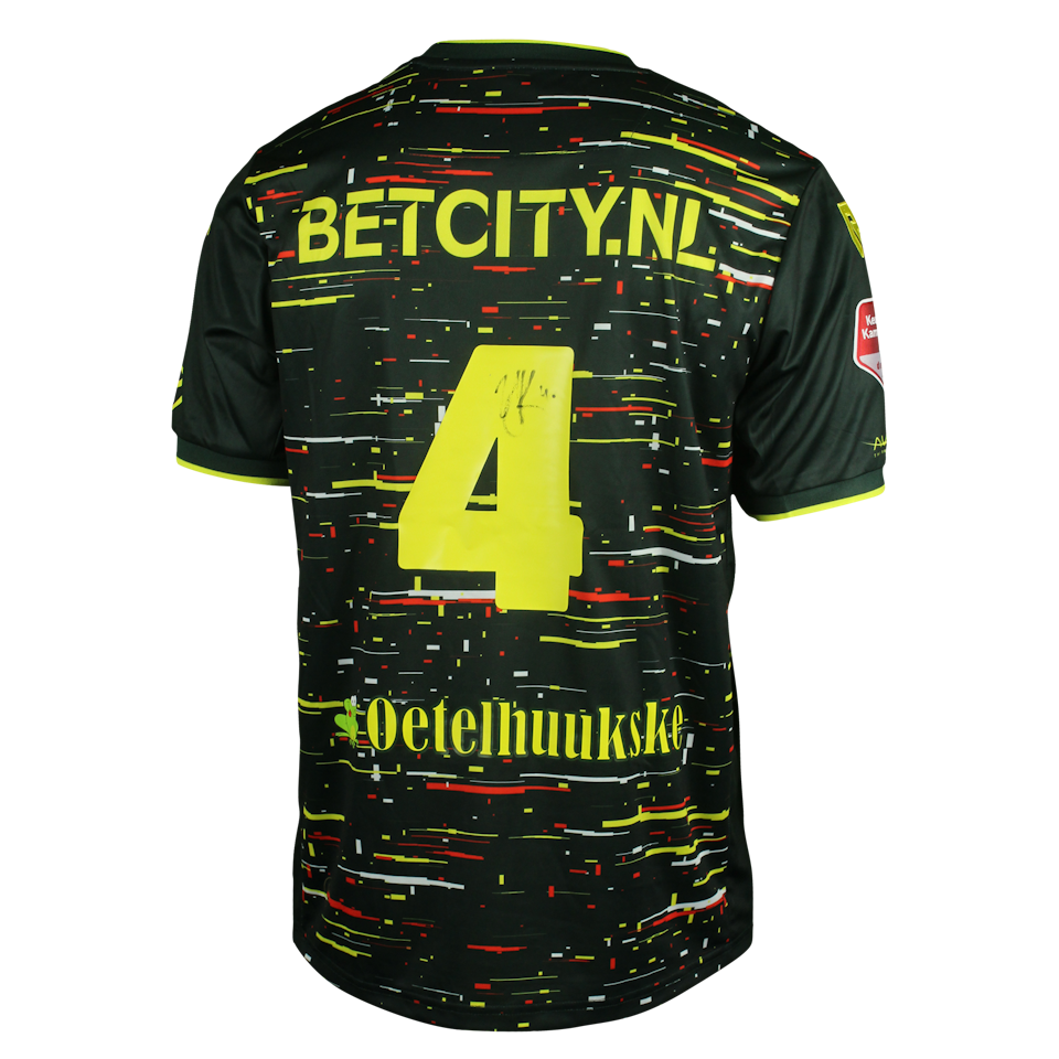 Yuya Ikeshita FC Den Bosch shirt