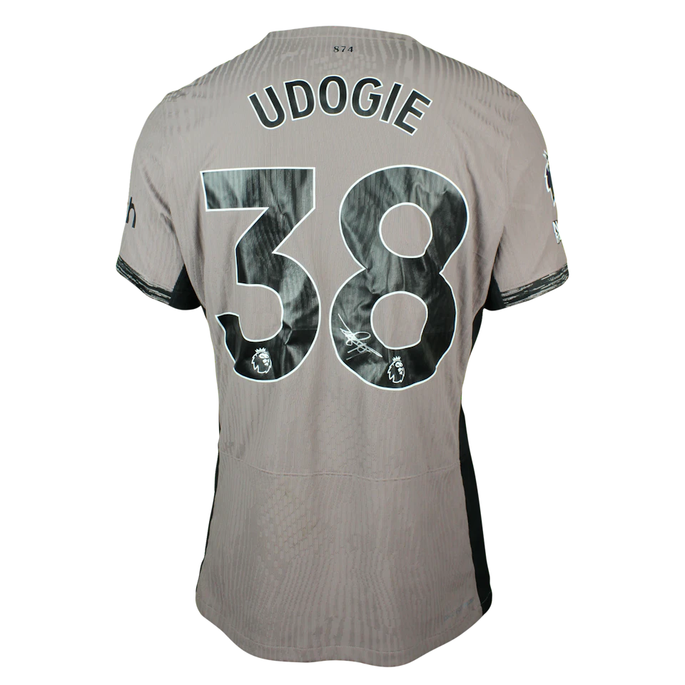 Destiny Udogie Tottenham Hotspur shirt