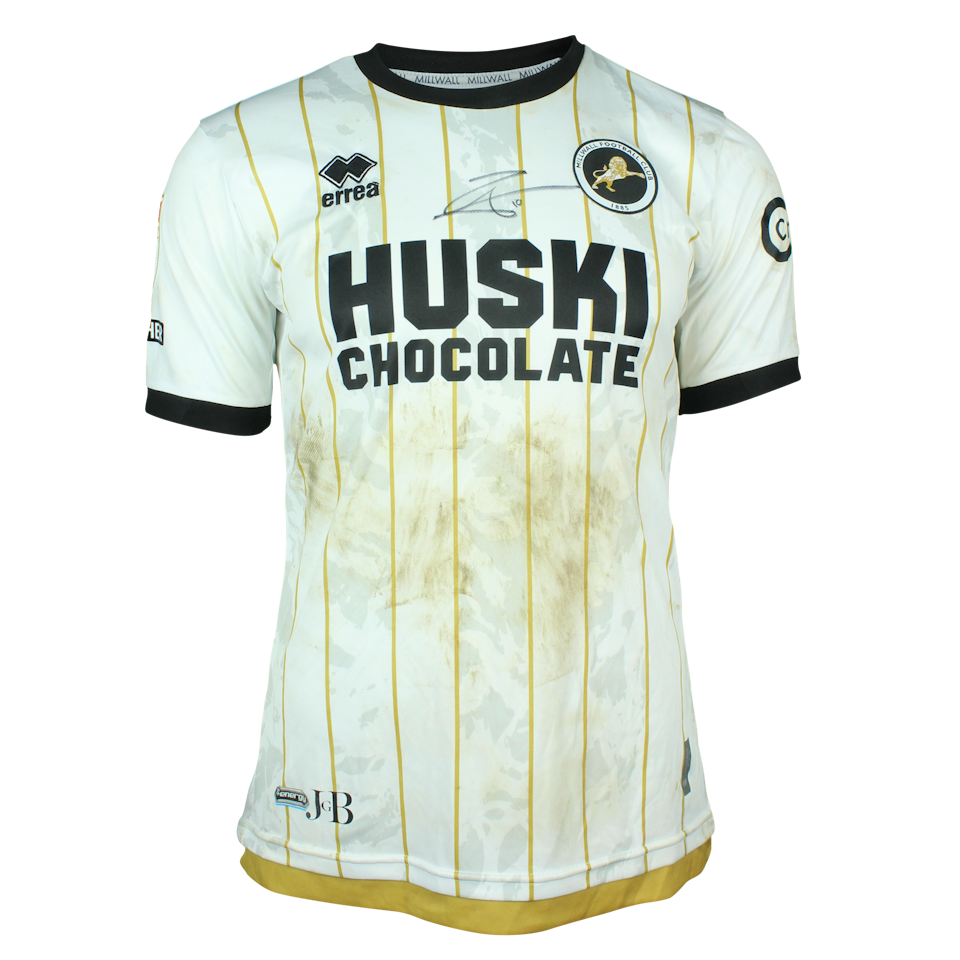 Zian Flemming Millwall shirt